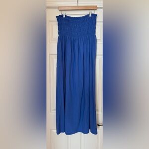 Universal Thread Smocked Maxi Dress with Pockets Blue Medium